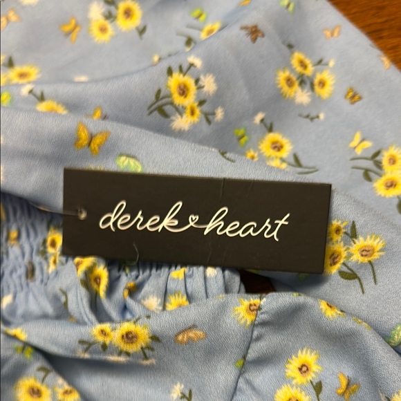 Derek Heart Smocked Peplum Blouse with Puff Sleeves in Blue and Yellow - Picture 7 of 7